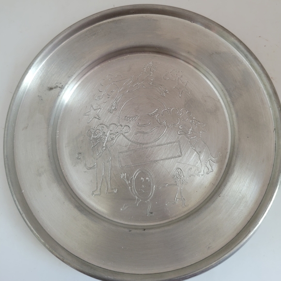Edwin Blyde Pewter Nursery Rhyme Plate-Cow moon-Dog-Cat-Stars Plate - Picture 2 of 3